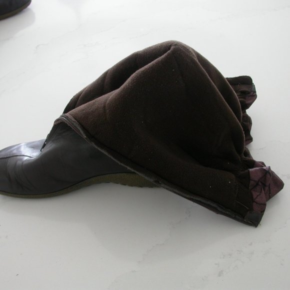 Naot Burgundy Boots - Picture 12 of 12